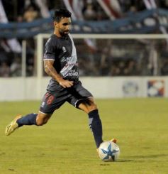 Foto de la galería: Con mucho amor propio Guaraní derrotó a San Martín