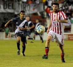 Foto de la galería: Con mucho amor propio Guaraní derrotó a San Martín