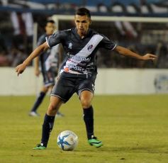 Foto de la galería: Con mucho amor propio Guaraní derrotó a San Martín