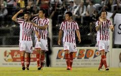 Foto de la galería: Con mucho amor propio Guaraní derrotó a San Martín