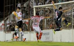 Foto de la galería: Con mucho amor propio Guaraní derrotó a San Martín