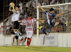 Foto de la galería: Con mucho amor propio Guaraní derrotó a San Martín