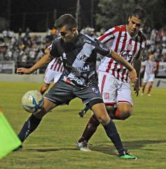 Foto de la galería: Con mucho amor propio Guaraní derrotó a San Martín