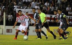 Foto de la galería: Con mucho amor propio Guaraní derrotó a San Martín