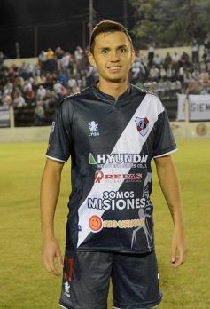 Foto de la galería: Con mucho amor propio Guaraní derrotó a San Martín