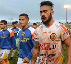 Foto de la galería: Agónica victoria de Crucero para estirar la buena racha de local