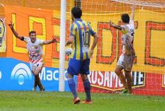 Foto de la galería: Agónica victoria de Crucero para estirar la buena racha de local