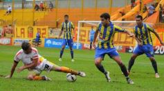 Foto de la galería: Agónica victoria de Crucero para estirar la buena racha de local