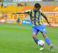 Foto de la galería: Agónica victoria de Crucero para estirar la buena racha de local