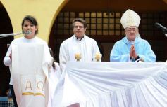Foto de la galería: Fátima volvió a convocar a miles de fieles