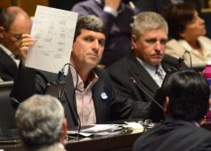 Foto de la galería: La tarifa eléctrica diferencial, eje del debate en la Legislatura