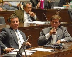 Foto de la galería: La tarifa eléctrica diferencial, eje del debate en la Legislatura