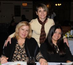 Foto de la galería: Gladys Quiroz festejó a lo grande en la Casa Paraguaya