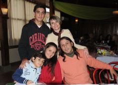 Foto de la galería: Gladys Quiroz festejó a lo grande en la Casa Paraguaya