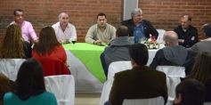 Foto de la galería: Reunión de gremialistas de la AFIP en Posadas
