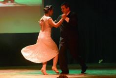 Foto de la galería: Posadas celebró la Patria en una noche inolvidable