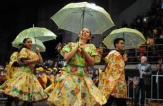 Foto de la galería: Ensayo general de lujo con los talentosos concertistas en el polideportivo de Iguazú