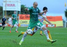 Foto de la galería: Crucero estiró el invicto de local, pero mereció más