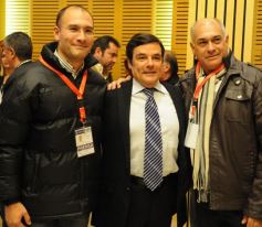 Foto de la galería: Cambios en la Ley de Ministerios y agasajo a la prensa en la Legislatura