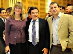 Foto de la galería: Cambios en la Ley de Ministerios y agasajo a la prensa en la Legislatura