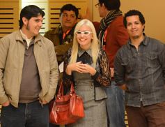 Foto de la galería: Cambios en la Ley de Ministerios y agasajo a la prensa en la Legislatura