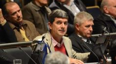 Foto de la galería: Cambios en la Ley de Ministerios y agasajo a la prensa en la Legislatura