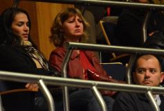 Foto de la galería: Cambios en la Ley de Ministerios y agasajo a la prensa en la Legislatura