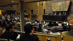 Foto de la galería: Cambios en la Ley de Ministerios y agasajo a la prensa en la Legislatura