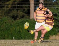 Foto de la galería: Lomas derrotó a Tacurú de visitante