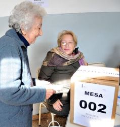 Foto de la galería: Elecciones del IPS: ganó la Lista Celeste en la Rama Pasiva