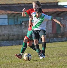 Foto de la galería: Brown ganó y se quedó con su zona de manera invicta
