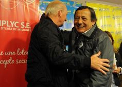 Foto de la galería: El IPLyC distinguió a empleados con más de 25 años de servicio