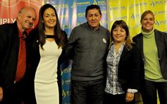 Foto de la galería: El IPLyC distinguió a empleados con más de 25 años de servicio