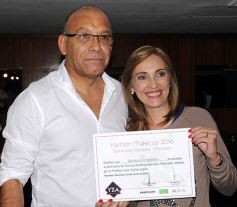 Foto de la galería: Maquillador de famosos dictó una capacitación en Posadas