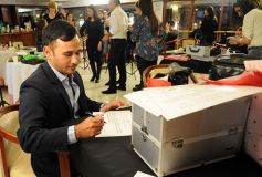 Foto de la galería: Maquillador de famosos dictó una capacitación en Posadas