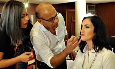 Foto de la galería: Maquillador de famosos dictó una capacitación en Posadas