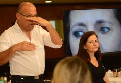 Foto de la galería: Maquillador de famosos dictó una capacitación en Posadas