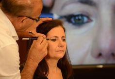 Foto de la galería: Maquillador de famosos dictó una capacitación en Posadas