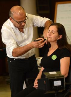 Foto de la galería: Maquillador de famosos dictó una capacitación en Posadas