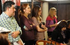 Foto de la galería: Maquillador de famosos dictó una capacitación en Posadas