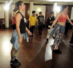 Foto de la galería: Clase con bailarines de Tinelli en el Julio César