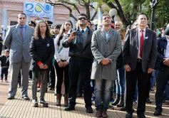 Foto de la galería: El gobernador presidió el acto central por el Bicentenario de la Independencia en Posadas