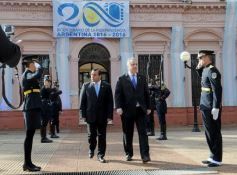 Foto de la galería: El gobernador presidió el acto central por el Bicentenario de la Independencia en Posadas