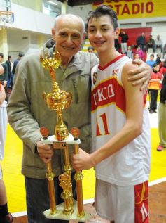 Foto de la galería: Tokio derrotó a Coatí en la U15 y se consagró campeón