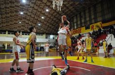 Foto de la galería: Tokio derrotó a Coatí en la U15 y se consagró campeón