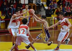 Foto de la galería: Tokio derrotó a Coatí en la U15 y se consagró campeón