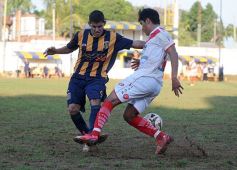 Foto de la galería: Mitre se quedó con el primer capítulo de la final