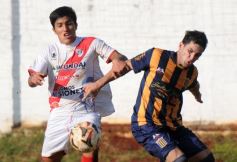 Foto de la galería: Mitre se quedó con el primer capítulo de la final