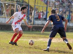 Foto de la galería: Mitre se quedó con el primer capítulo de la final
