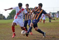 Foto de la galería: Mitre se quedó con el primer capítulo de la final